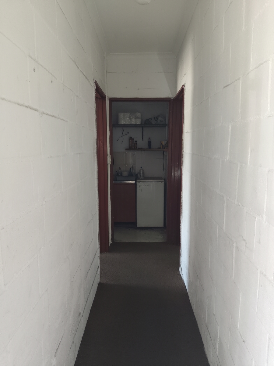 To Let Commercial Property for Rent in Okavango Park Western Cape